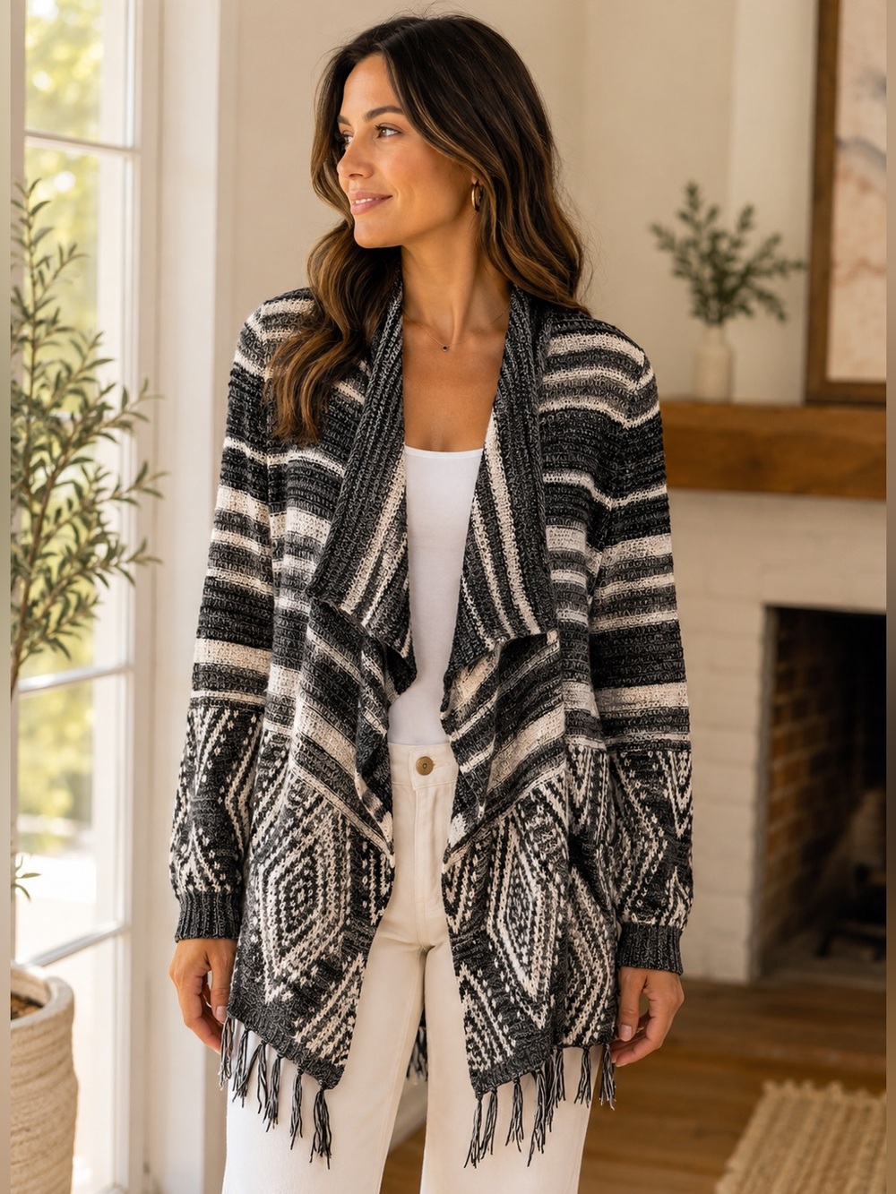Iz Byer Black and White Patterned Cardigan